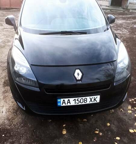 Рено Гранд Сценик 2011 в Киеве на Automoto.ua Черный Рено Гранд Сценик, объемом двигателя 1.5 л и пробегом 378 тыс. км за 6200 $, фото 1 на Automoto.ua