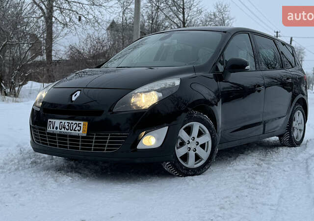 Чорний Рено Гранд Сценік, об'ємом двигуна 1.6 л та пробігом 158 тис. км за 8150 $, фото 1 на Automoto.ua