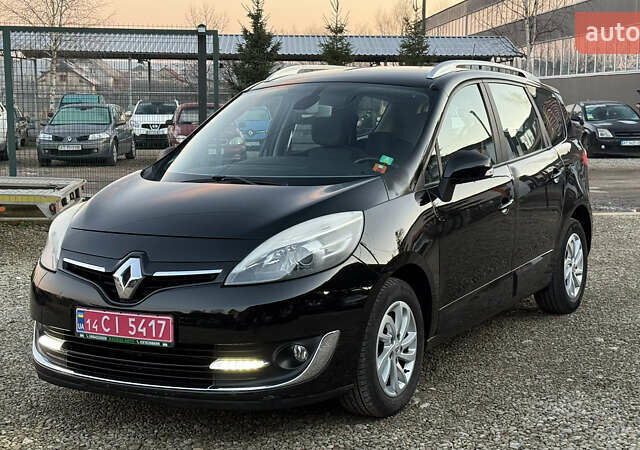 Чорний Рено Гранд Сценік, об'ємом двигуна 1.2 л та пробігом 200 тис. км за 7250 $, фото 1 на Automoto.ua