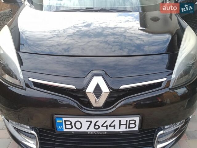 Черный Рено Гранд Сценик, объемом двигателя 1.6 л и пробегом 218 тыс. км за 9799 $, фото 1 на Automoto.ua