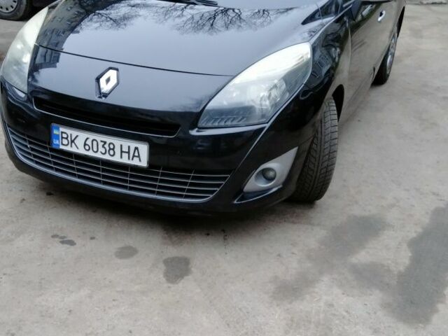 Чорний Рено Гранд Сценік, об'ємом двигуна 1.5 л та пробігом 263 тис. км за 7400 $, фото 1 на Automoto.ua
