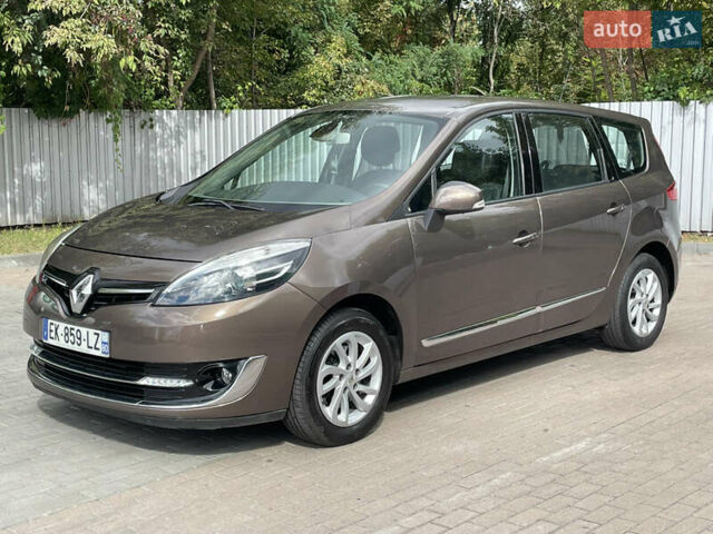 Коричневий Рено Гранд Сценік, об'ємом двигуна 1.5 л та пробігом 250 тис. км за 9500 $, фото 1 на Automoto.ua