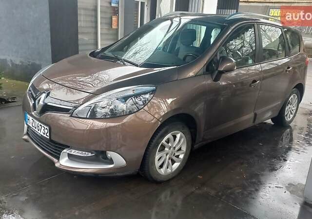 Коричневый Рено Гранд Сценик, объемом двигателя 1.5 л и пробегом 273 тыс. км за 8999 $, фото 1 на Automoto.ua