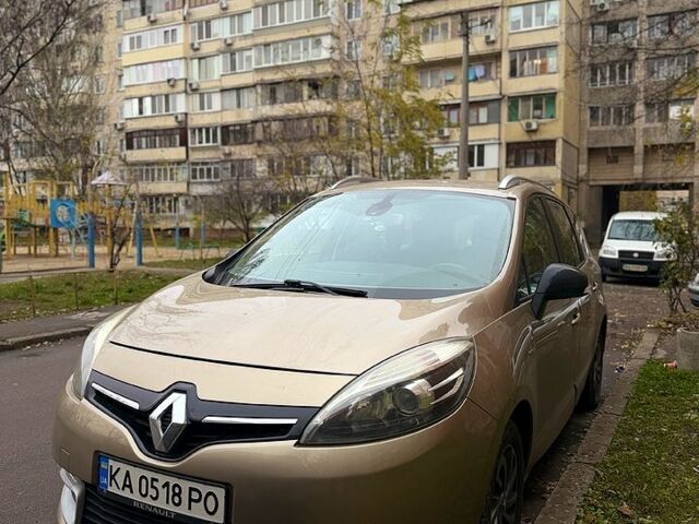 Коричневий Рено Гранд Сценік, об'ємом двигуна 1.5 л та пробігом 212 тис. км за 9200 $, фото 1 на Automoto.ua
