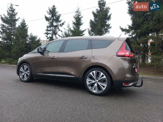 Коричневый Рено Гранд Сценик, объемом двигателя 1.5 л и пробегом 180 тыс. км за 17500 $, фото 1 на Automoto.ua