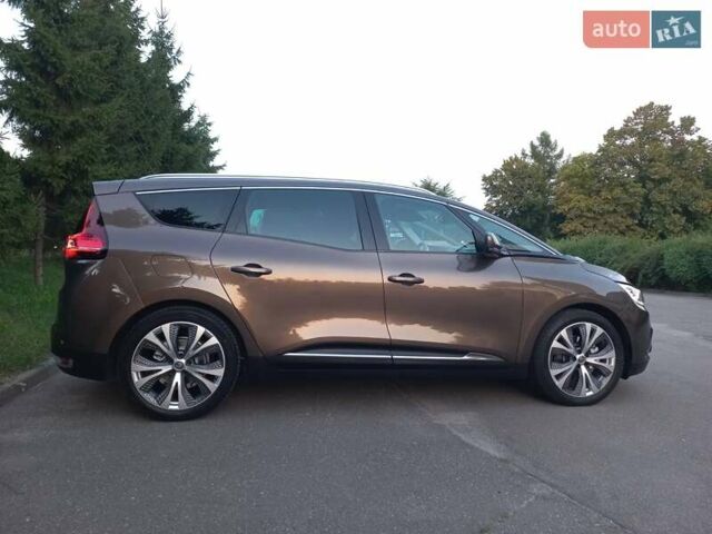 Коричневий Рено Гранд Сценік, об'ємом двигуна 1.5 л та пробігом 179 тис. км за 17500 $, фото 1 на Automoto.ua