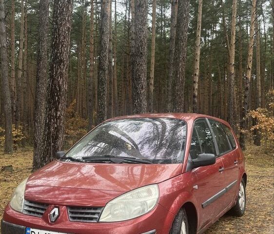 Красный Рено Гранд Сценик, объемом двигателя 2 л и пробегом 218 тыс. км за 4250 $, фото 1 на Automoto.ua