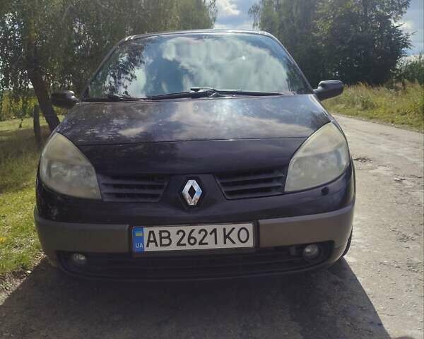 Рено Гранд Сценик, объемом двигателя 2 л и пробегом 280 тыс. км за 4300 $, фото 1 на Automoto.ua