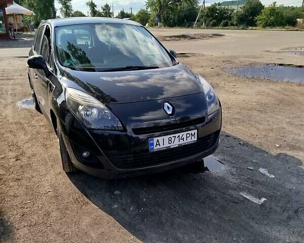 Рено Гранд Сценик, объемом двигателя 1.46 л и пробегом 242 тыс. км за 7000 $, фото 1 на Automoto.ua