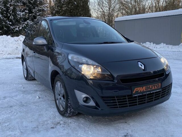 Серый Рено Гранд Сценик, объемом двигателя 1.6 л и пробегом 270 тыс. км за 7100 $, фото 1 на Automoto.ua