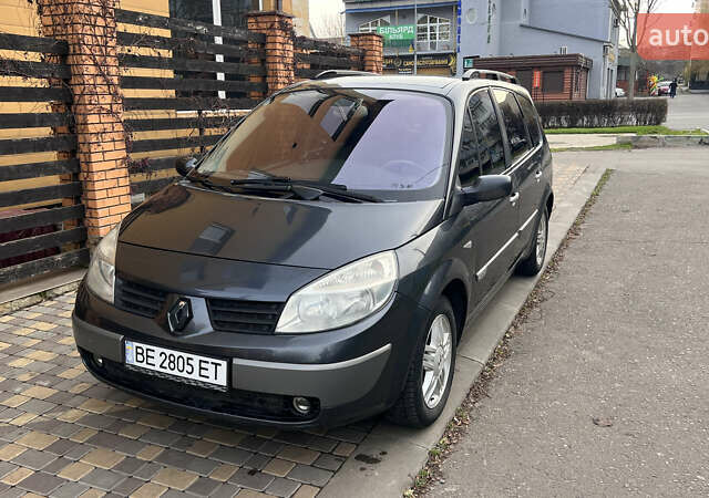 Серый Рено Гранд Сценик, объемом двигателя 2 л и пробегом 276 тыс. км за 5000 $, фото 1 на Automoto.ua
