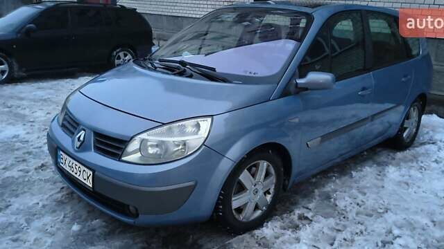 Серый Рено Гранд Сценик, объемом двигателя 1.87 л и пробегом 274 тыс. км за 4500 $, фото 1 на Automoto.ua