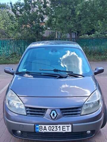 Сірий Рено Гранд Сценік, об'ємом двигуна 1.9 л та пробігом 392 тис. км за 4650 $, фото 1 на Automoto.ua