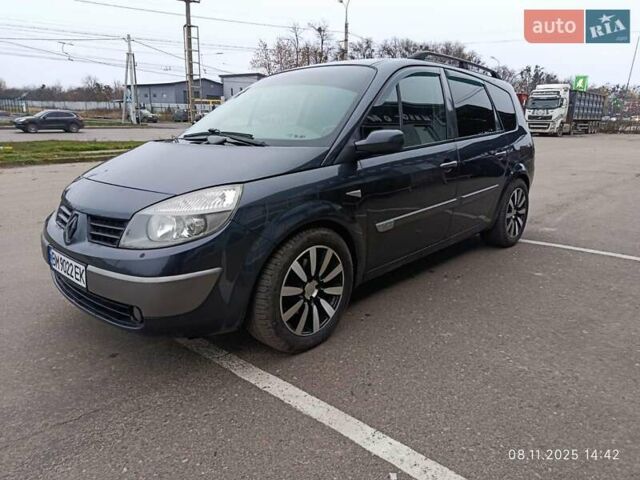 Серый Рено Гранд Сценик, объемом двигателя 2 л и пробегом 235 тыс. км за 5800 $, фото 1 на Automoto.ua