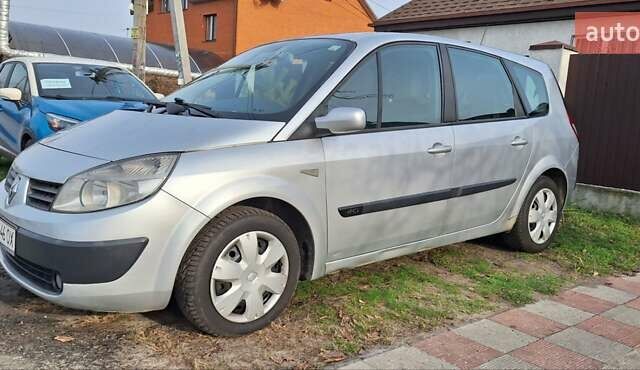 Серый Рено Гранд Сценик, объемом двигателя 1.46 л и пробегом 238 тыс. км за 5300 $, фото 1 на Automoto.ua
