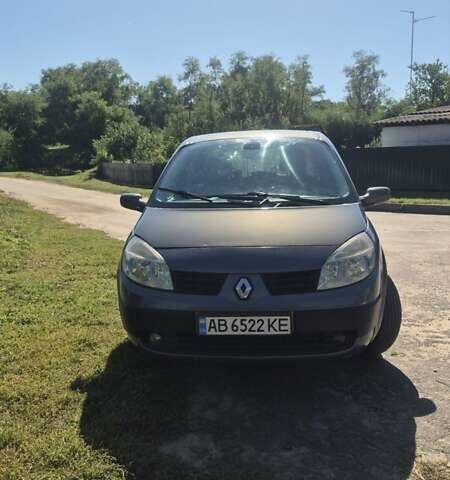 Сірий Рено Гранд Сценік, об'ємом двигуна 1.5 л та пробігом 180 тис. км за 5500 $, фото 1 на Automoto.ua