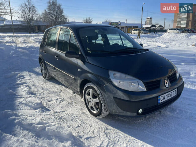 Серый Рено Гранд Сценик, объемом двигателя 1.6 л и пробегом 172 тыс. км за 5500 $, фото 1 на Automoto.ua