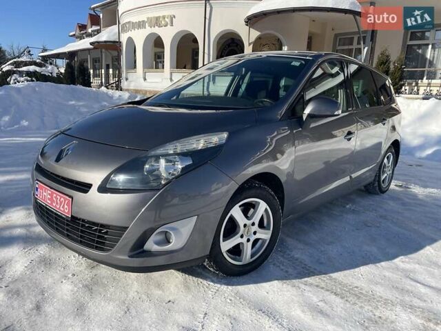 Серый Рено Гранд Сценик, объемом двигателя 1.6 л и пробегом 204 тыс. км за 7100 $, фото 1 на Automoto.ua