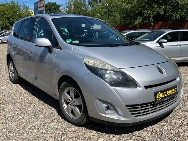 Серый Рено Гранд Сценик, объемом двигателя 1.9 л и пробегом 260 тыс. км за 7250 $, фото 1 на Automoto.ua