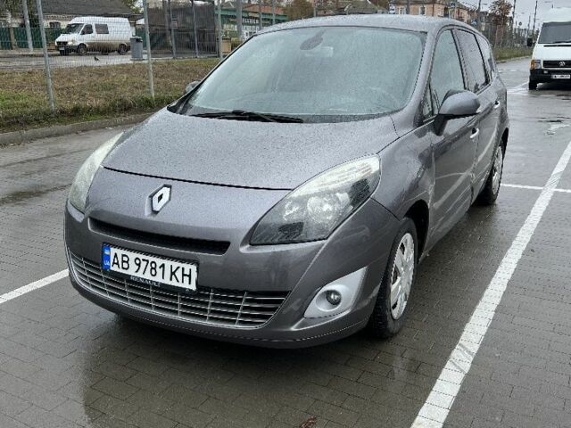 Сірий Рено Гранд Сценік, об'ємом двигуна 1.4 л та пробігом 165 тис. км за 6900 $, фото 1 на Automoto.ua