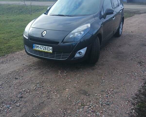 Сірий Рено Гранд Сценік, об'ємом двигуна 1.46 л та пробігом 245 тис. км за 7800 $, фото 1 на Automoto.ua