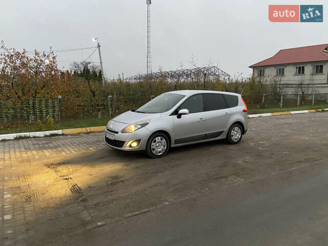 Серый Рено Гранд Сценик, объемом двигателя 1.46 л и пробегом 284 тыс. км за 5950 $, фото 1 на Automoto.ua