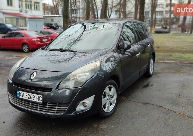 Серый Рено Гранд Сценик, объемом двигателя 1.5 л и пробегом 269 тыс. км за 6200 $, фото 1 на Automoto.ua