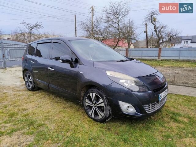 Серый Рено Гранд Сценик, объемом двигателя 1.6 л и пробегом 284 тыс. км за 7200 $, фото 1 на Automoto.ua