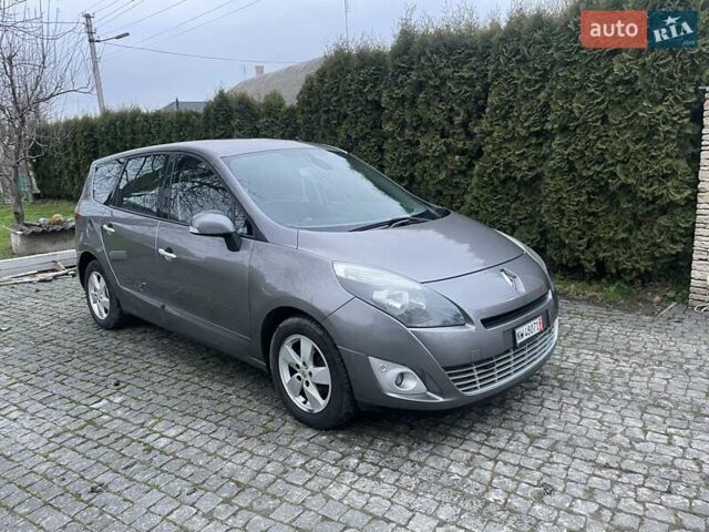 Сірий Рено Гранд Сценік, об'ємом двигуна 1.4 л та пробігом 176 тис. км за 6900 $, фото 1 на Automoto.ua
