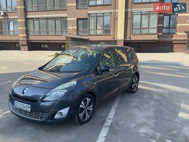 Серый Рено Гранд Сценик, объемом двигателя 1.46 л и пробегом 311 тыс. км за 6999 $, фото 1 на Automoto.ua