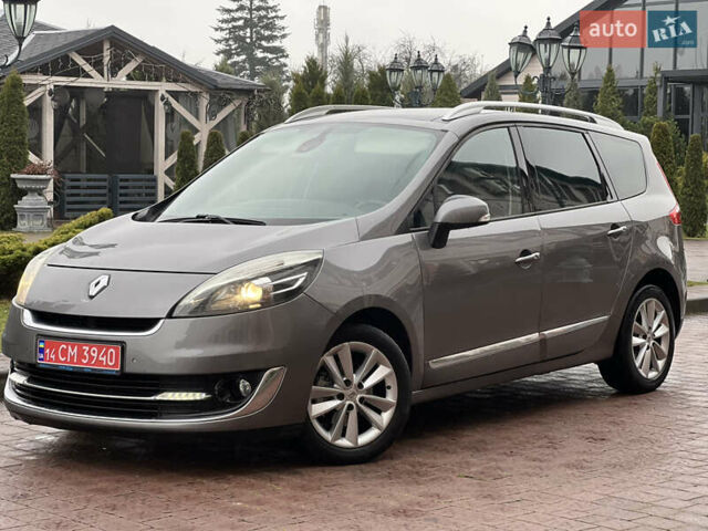 Серый Рено Гранд Сценик, объемом двигателя 1.6 л и пробегом 238 тыс. км за 9500 $, фото 1 на Automoto.ua