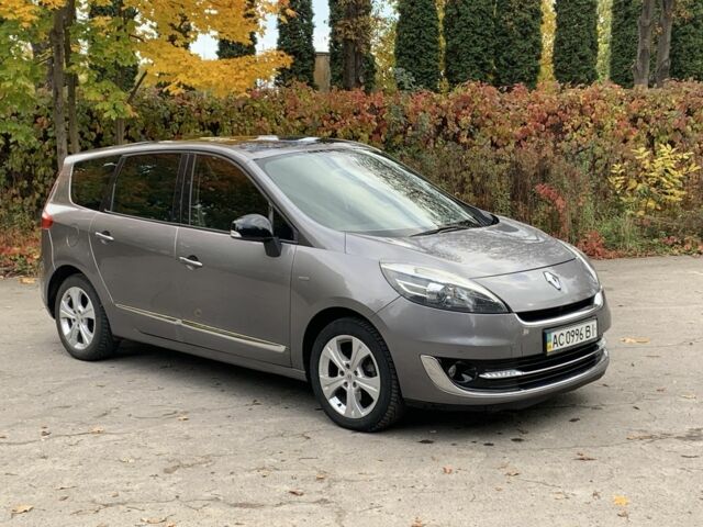 Серый Рено Гранд Сценик, объемом двигателя 1.6 л и пробегом 210 тыс. км за 9800 $, фото 1 на Automoto.ua
