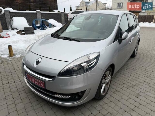 Сірий Рено Гранд Сценік, об'ємом двигуна 1.6 л та пробігом 178 тис. км за 7000 $, фото 1 на Automoto.ua