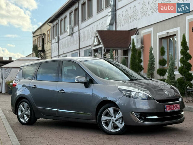 Серый Рено Гранд Сценик, объемом двигателя 1.5 л и пробегом 239 тыс. км за 8999 $, фото 1 на Automoto.ua