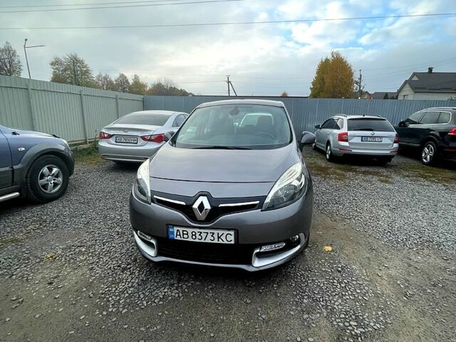Сірий Рено Гранд Сценік, об'ємом двигуна 1.6 л та пробігом 251 тис. км за 9200 $, фото 1 на Automoto.ua