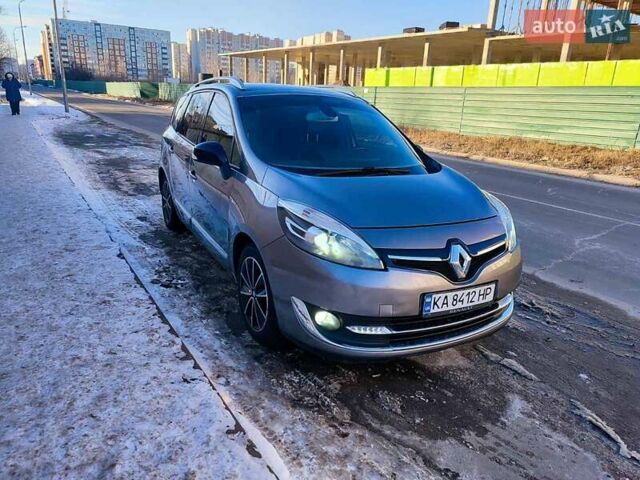 Серый Рено Гранд Сценик, объемом двигателя 1.6 л и пробегом 150 тыс. км за 10000 $, фото 1 на Automoto.ua