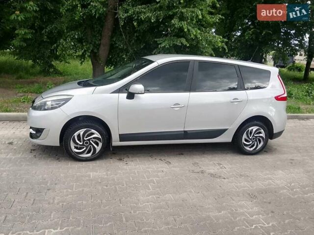 Серый Рено Гранд Сценик, объемом двигателя 1.46 л и пробегом 275 тыс. км за 7900 $, фото 1 на Automoto.ua