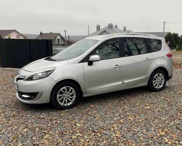 Сірий Рено Гранд Сценік, об'ємом двигуна 1.5 л та пробігом 207 тис. км за 9250 $, фото 1 на Automoto.ua