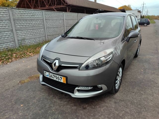 Сірий Рено Гранд Сценік, об'ємом двигуна 1.5 л та пробігом 235 тис. км за 9650 $, фото 1 на Automoto.ua