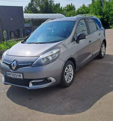 Серый Рено Гранд Сценик, объемом двигателя 1.5 л и пробегом 233 тыс. км за 9700 $, фото 1 на Automoto.ua