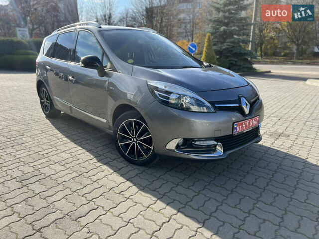 Серый Рено Гранд Сценик, объемом двигателя 1.5 л и пробегом 235 тыс. км за 10500 $, фото 1 на Automoto.ua