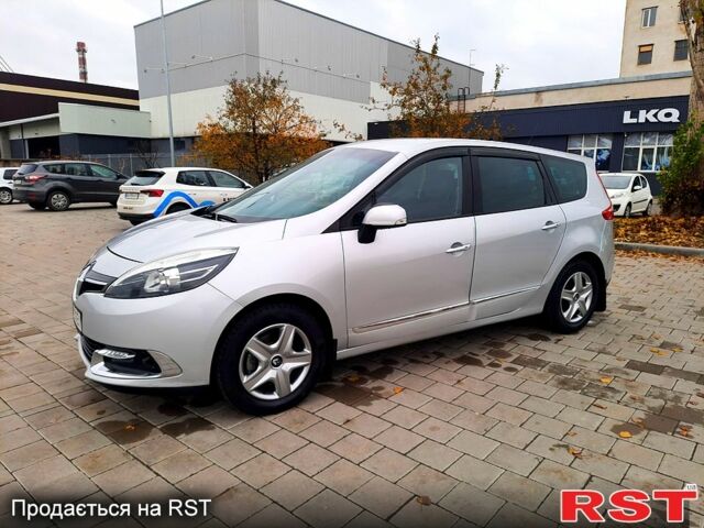 Серый Рено Гранд Сценик, объемом двигателя 1.6 л и пробегом 200 тыс. км за 8950 $, фото 1 на Automoto.ua