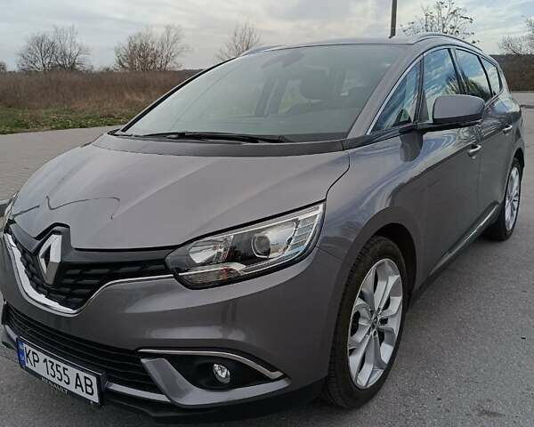 Серый Рено Гранд Сценик, объемом двигателя 1.5 л и пробегом 151 тыс. км за 14999 $, фото 1 на Automoto.ua