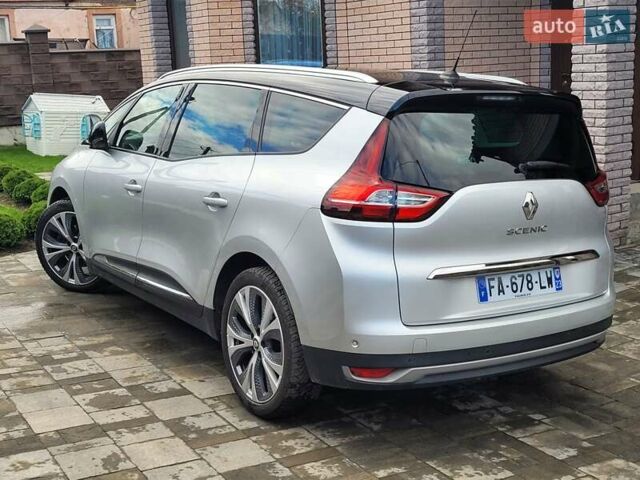 Сірий Рено Гранд Сценік, об'ємом двигуна 1.46 л та пробігом 203 тис. км за 16100 $, фото 1 на Automoto.ua