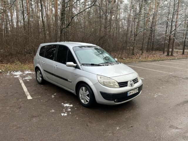 Серый Рено Гранд Сценик, объемом двигателя 1.6 л и пробегом 220 тыс. км за 5000 $, фото 1 на Automoto.ua