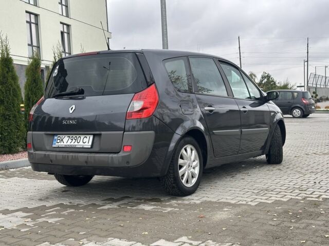 Серый Рено Гранд Сценик, объемом двигателя 1.9 л и пробегом 214 тыс. км за 4999 $, фото 1 на Automoto.ua