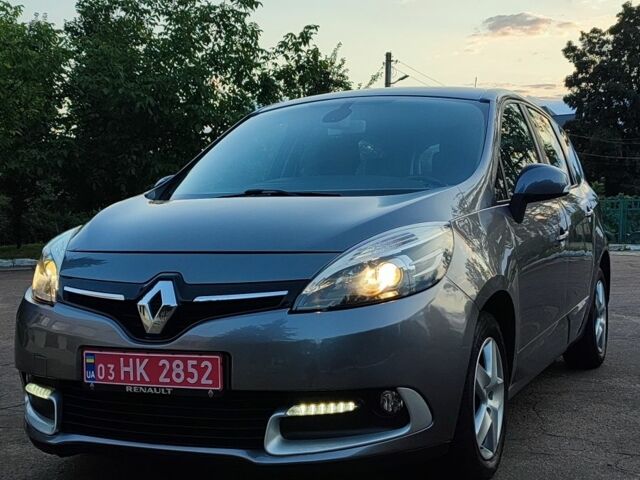 Сірий Рено Гранд Сценік, об'ємом двигуна 1.5 л та пробігом 267 тис. км за 9550 $, фото 1 на Automoto.ua