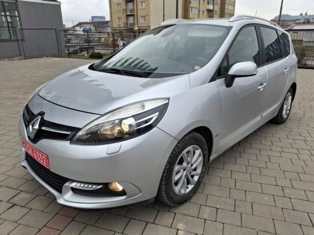 Серый Рено Гранд Сценик, объемом двигателя 1.5 л и пробегом 260 тыс. км за 8400 $, фото 1 на Automoto.ua