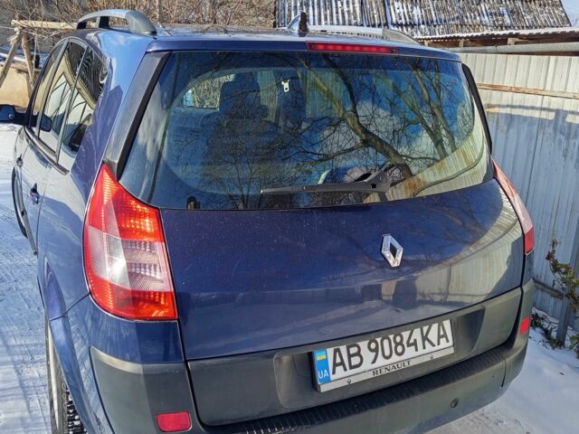Синий Рено Гранд Сценик, объемом двигателя 2 л и пробегом 242 тыс. км за 5100 $, фото 1 на Automoto.ua