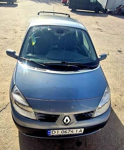 Синий Рено Гранд Сценик, объемом двигателя 1.6 л и пробегом 245 тыс. км за 4900 $, фото 1 на Automoto.ua